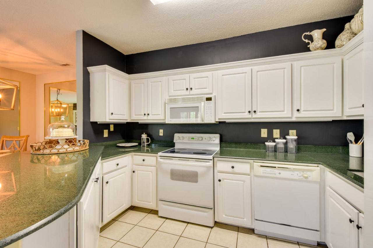 Kingwood Resort Condo With Golf Course Views! Clayton Exterior photo